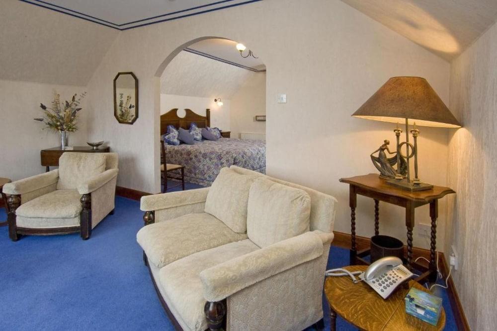 Falls Of Lora Hotel Connel
